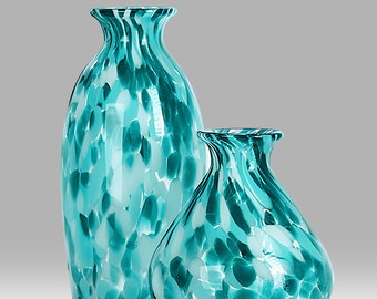 Melody Collection Handmade Vase in Turquoise - By Nobile Glassware