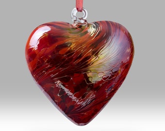 Rotes 8 cm handgemachtes hängendes Freundschafts-Herz - mit benutzerdefinierten Optionen für Muttertag, Geburtstag, Jubiläum, Dankeschön - von Nobile Glassware