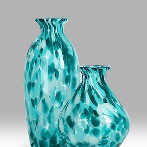 Melody Collection Handmade Vase in Turquoise - By Nobile Glassware