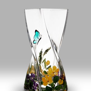 Dancing Butterfly - 20cm Twist Vase by Nobile Glassware