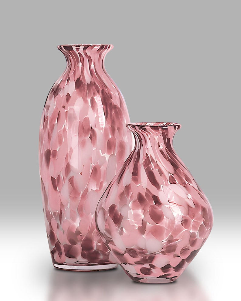 Melody Collection Handmade Vase in Pink By Nobile Glassware image 1