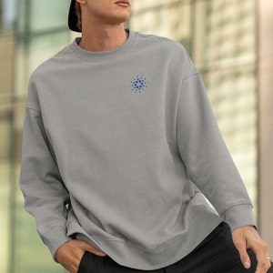 Cardano Crypto Sweatshirt | ADA Cryptocurrency Crewneck Jumper | Cardano Small Logo Sports Sweater | Digital Currency Blockchain Winter Top