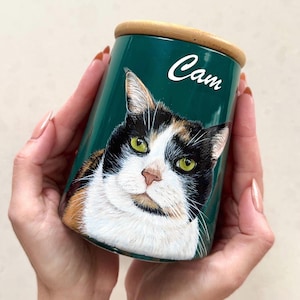 Urna moderna para cenizas de mascotas, para perros y gatos – Forma trapezoidal – 3 tamaños y colores – Retrato personalizado pintado a mano – Opción de epitafio personalizado