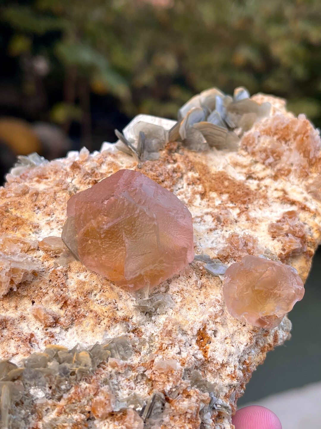 6720 Carats Rare Huge Size Beautiful Pink Fluorite With Crystals on ...