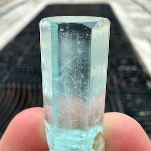 47 Carats Beautiful High Quality Sky Blue Aquamarine Transparent Crystal from Shigar Valley . Gemstone, gems , minerals.