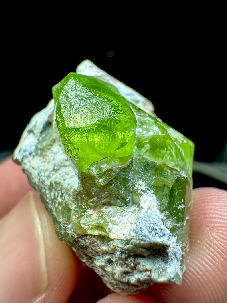 115 Carats Natural Terminated Green Color Peridot Crystal Cluster on ...