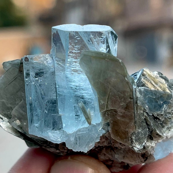 200 Carats Sky Blue Twins Aquamarine Amazing Termination With Muscovite Combine Specimen