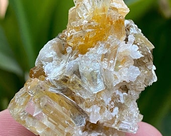 Natural Terminated Aquamarine Crystal on Muscovite Specimen, Minerals, Gemstones, Specimen/ 22 Grams