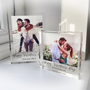 Custom Acrylic Photo Gift - Personalised Valentine's Day Gift for Him/Her, Anniversary Photo Keepsake, Christmas, Wedding Gift for Couples