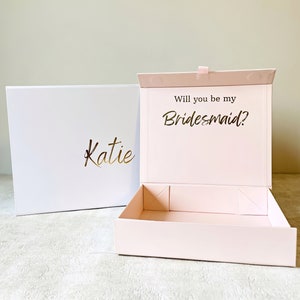 Personalised Bridesmaid Proposal Box - Custom Bridesmaid Gift Box, Maid of Honour, Flower Girl, Bridesmaid Boxes - Wedding Bridesmaids Gift