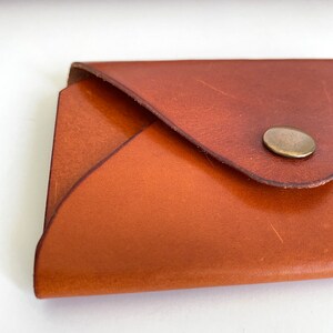 Brieftasche aus echtem Leder, bequem zu tragen, schlanke, aber geräumige Brieftasche, dünnes, aber widerstandsfähiges und hochwertiges Leder, Geschenk für Männer, Geburtstagsgeschenk