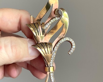 Vintage Art Deco 1930-1940s large gilded bouquet brooch with rhinestones