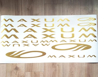 Maxum boat stickers made of self-adhesive foil to renew lettering in various colors