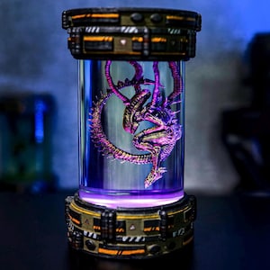 Alien Epoxy lamp Space Monster Resin Lamp Galaxy Terrarium Personalized Night Light diorama Gaming Decor Christmas Gifts for him