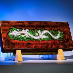 Custodia per tastiera Dragon Amboyna Burl, custodia per tastiera verde misteriosa 60, custodia in legno e resina 65 custodia per tastiera meccanica regalo per lui