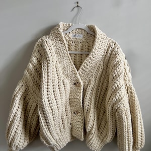 Oversized handgemaakte grofgebreide vesttrui