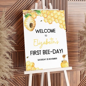 First Bee Day Birthday Welcome Sign, Bumble Bee Birthday Welcome Poster, Honey Bee Decor Welcome Sign Birthday Party, Bee 1st Birthday Sign