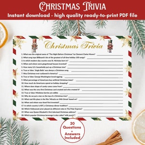 Puede incluir: Un juego de trivia de Navidad imprimible con 20 preguntas y respuestas. El juego presenta un fondo a rayas rojas y verdes con copos de nieve dorados y una ilustración de cascanueces.