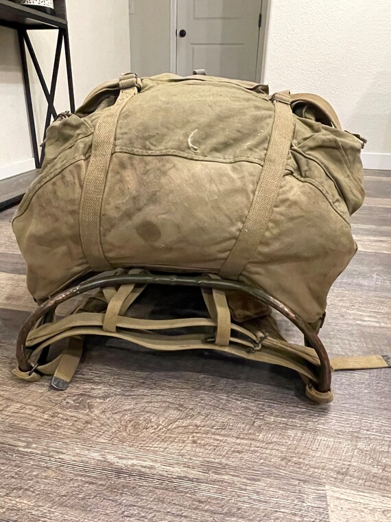 WWII 1942 Marked Mountain Rucksack Gem