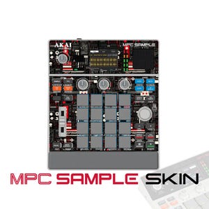 Może przedstawiać: Nakładka na Akai Professional MPC Sample z wzorem płytki drukowanej w kolorach czarnym, czerwonym i białym. Interfejs zawiera centralny ekran, szesnaście szarych kwadratowych padów, pokrętła, pionowy suwak oraz przyciski.