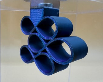 虹色に輝く紫色のトライフィニティ マグネティック ジャンピング スパイダー ハイド *マグネット内蔵*