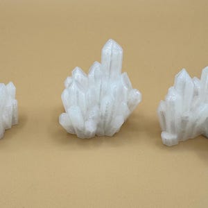 Crystal ledge for jumping spiders and invertebrates *Built In Magnet*