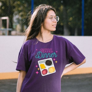 Cena de chicas, camisa meme divertida, camisa retro linda, camiseta estética, regalo para ella, camiseta de algodón gráfico para mujer