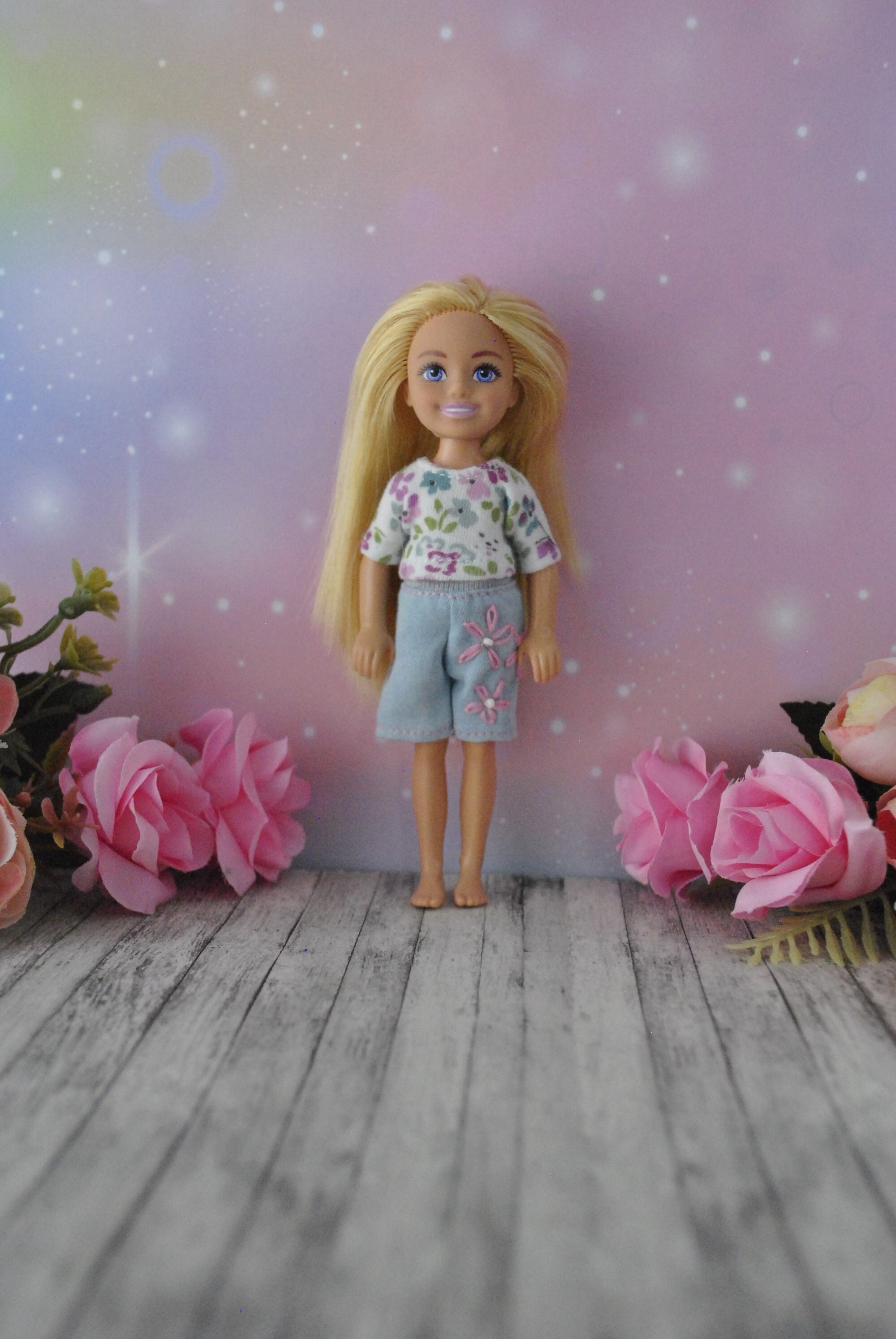 Chelsea doll clothes and shoes hotsell