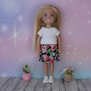 Handmade clothes for 1/6 scale kids dolls, 5.5 inch dolls - SKIRT