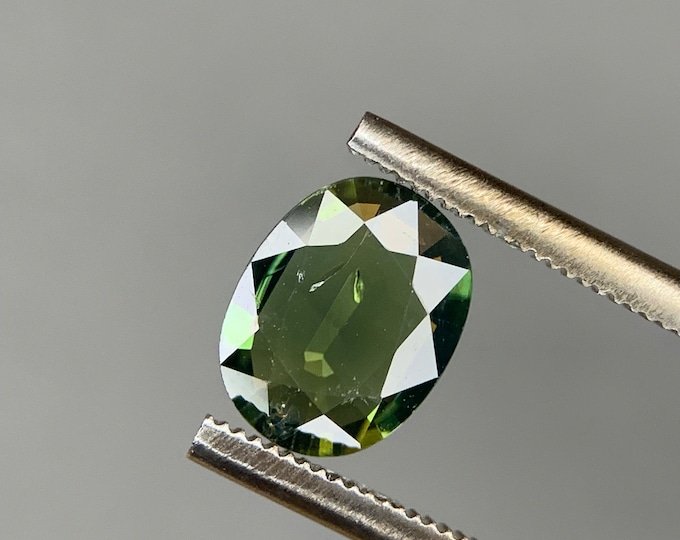 0.83ct. Natural Green Sapphire | natural green sapphire | Australia | 7x5.3 | gemstone | jewelry | gemstone | gem #969