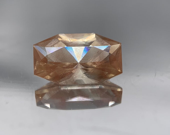 2.48ct. Oregon Sunstone | USA Oregon | custom octagon cut | sunstone | untreated gemstone | natural gemstone | jewelry #1047
