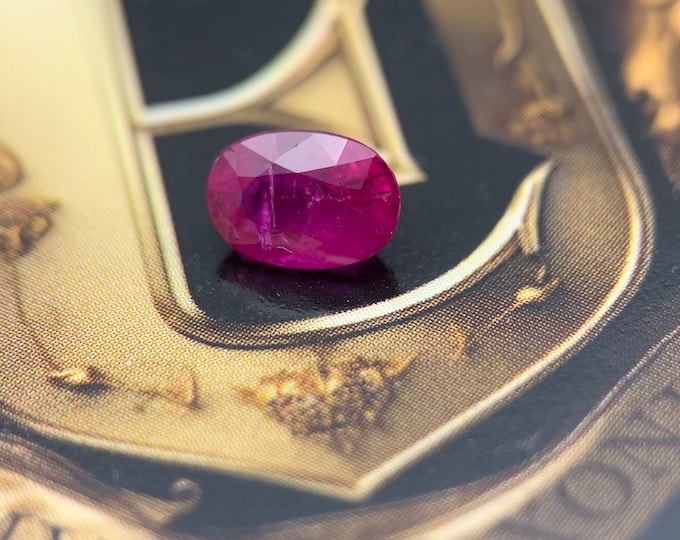 0.83ct. natural ruby | natural Ruby | Madagascar | 6.3x4.3 mm | heated | gemstone | mineral | collector stone | Gemstone #1026