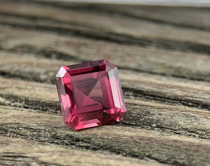 1.80ct. natural Malaya garnet | Tanzania | natural Malaya garnet | 18k jewelry | gemstone | gemstone | jewelry | Gem | Jewelry #1922