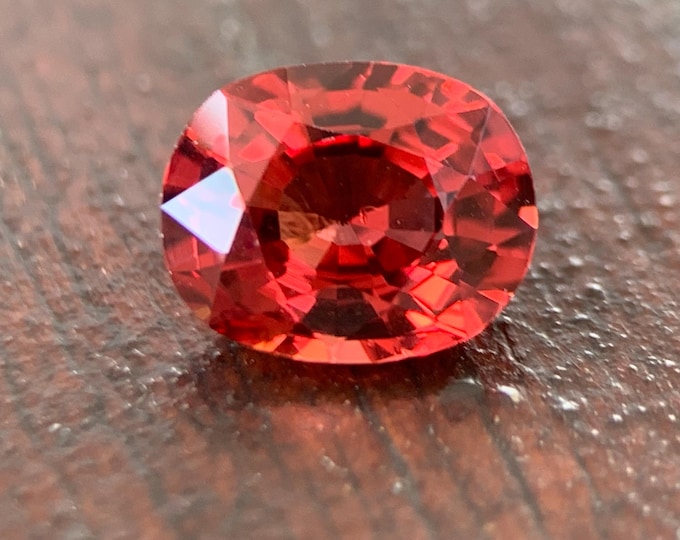 1.70 ct. natural Malaya Garnet | Tanzania | natural Malaya Garnet | 8x6.3 VVS oval | gemstone | gemstone | jewelry | Gem | Jewelry #1440
