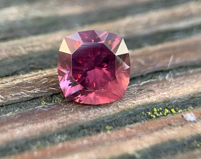 1.72ct. Natural purple pink spinel | Tanzania | fancy brilliant | natural purple pink spinel | gemstone | gemstone | jewelry | gem #1141