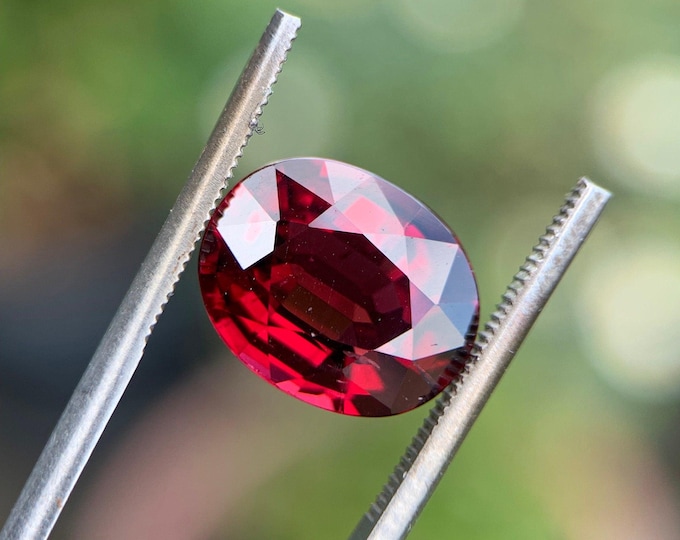 4.30ct. Natürlicher Rhodolith Granat | Madagaskar | 10.8x8.5 | Genuine rhodolite garnet | natural gemstone | Edelstein | jewelry #1077
