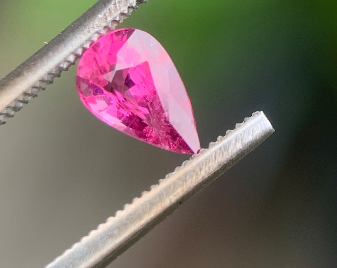 0.53ct. natural rubellite tourmaline | 6x4.3 mm | pink tourmaline | Mozambique | rubellite | gemstone | unheat | gemstone | untreated #936