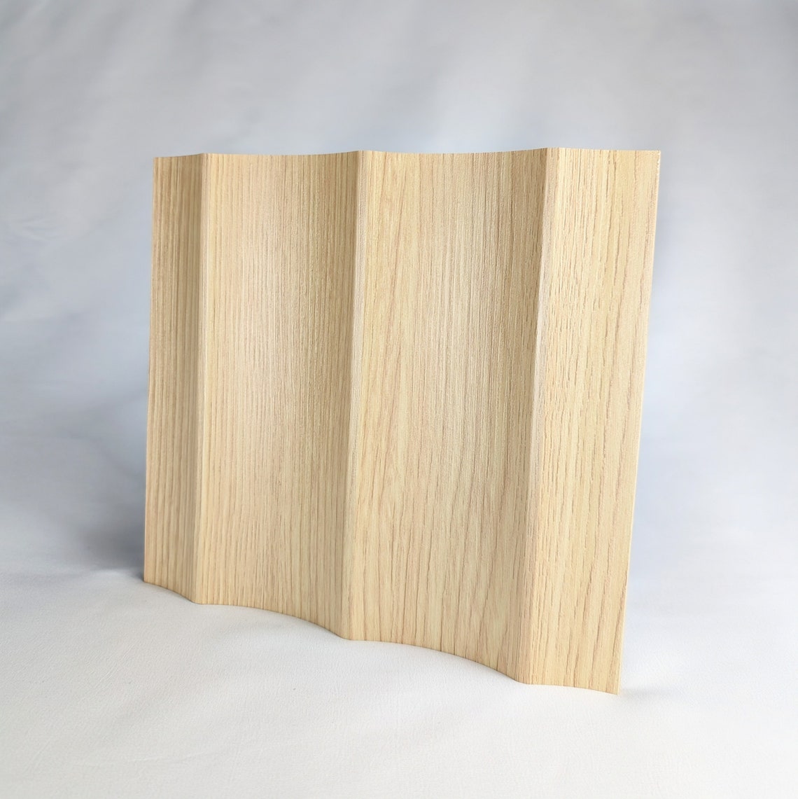 Wide 3 Flutes, Fluted Wall Panels, Scalloped Wall Paneling, Primed