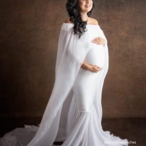 Strój na sesję zdjęciową ciążową, sukienka na baby shower, biała sukienka ciążowa, sukienka na sesję zdjęciową ciążową, strój na sesję ciążową, sesja zdjęciowa