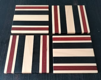 Eleganti e raffinati sottobicchieri in legno, set da 4, idea regalo accattivante, Padouk, Wengé, Acero