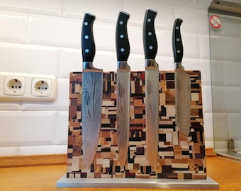 Blocco portacoltelli magnetico in legno con venature verticali, design caotico / Realizzato su misura nelle dimensioni desiderate, nessun problema / Legno straordinario / Fatto a mano / Accattivante