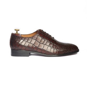 Bespoke Men Handmade Brown Colour Pure Leather Lace Up Crocodile Texture  Oxford Shoes, Office Shoes, Gift for Him, Formal Shoes