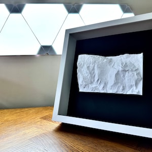 Carte 3D encadrée - carte topographique personnalisable - carte en relief 3D - carte 3D personnalisée - carte 3D encadrée - carte 3D personnalisable