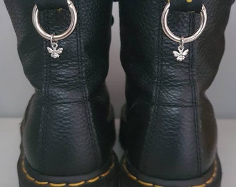 Silver bee boot charms