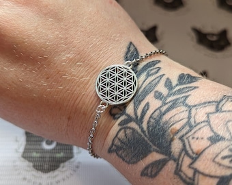 The Raven Skull Bracelet (small Size) - Original Design and