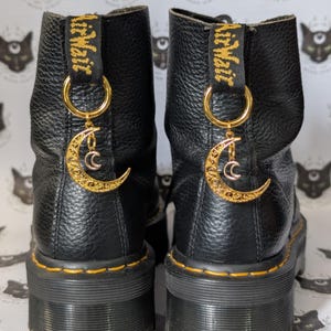 Goldanhänger Mondstiefel