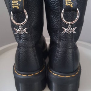 Verschiedene Größen Pentagramm und Moon Boot Anhänger