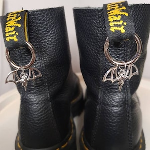 Fledermaus Stiefel Anhänger