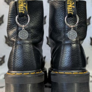 Charms sempiternos para botas de plata