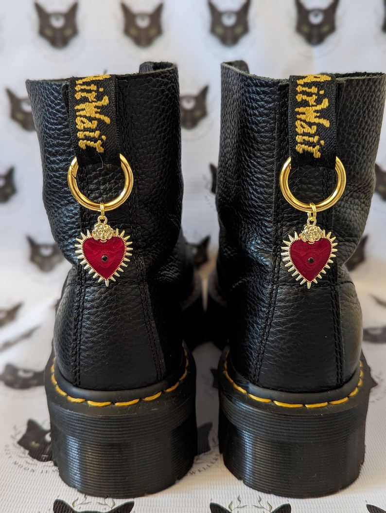 Gold and silver sacred heart boot charms Red and gold